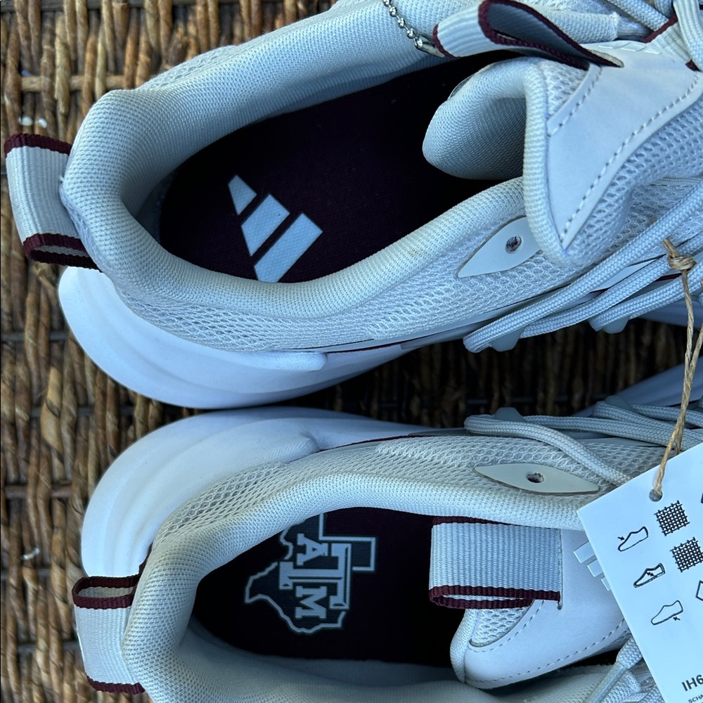 Texas A&M Athletic Sneakers Burgandy/Cool Grey Cloud White NEW - Picture 8 of 12